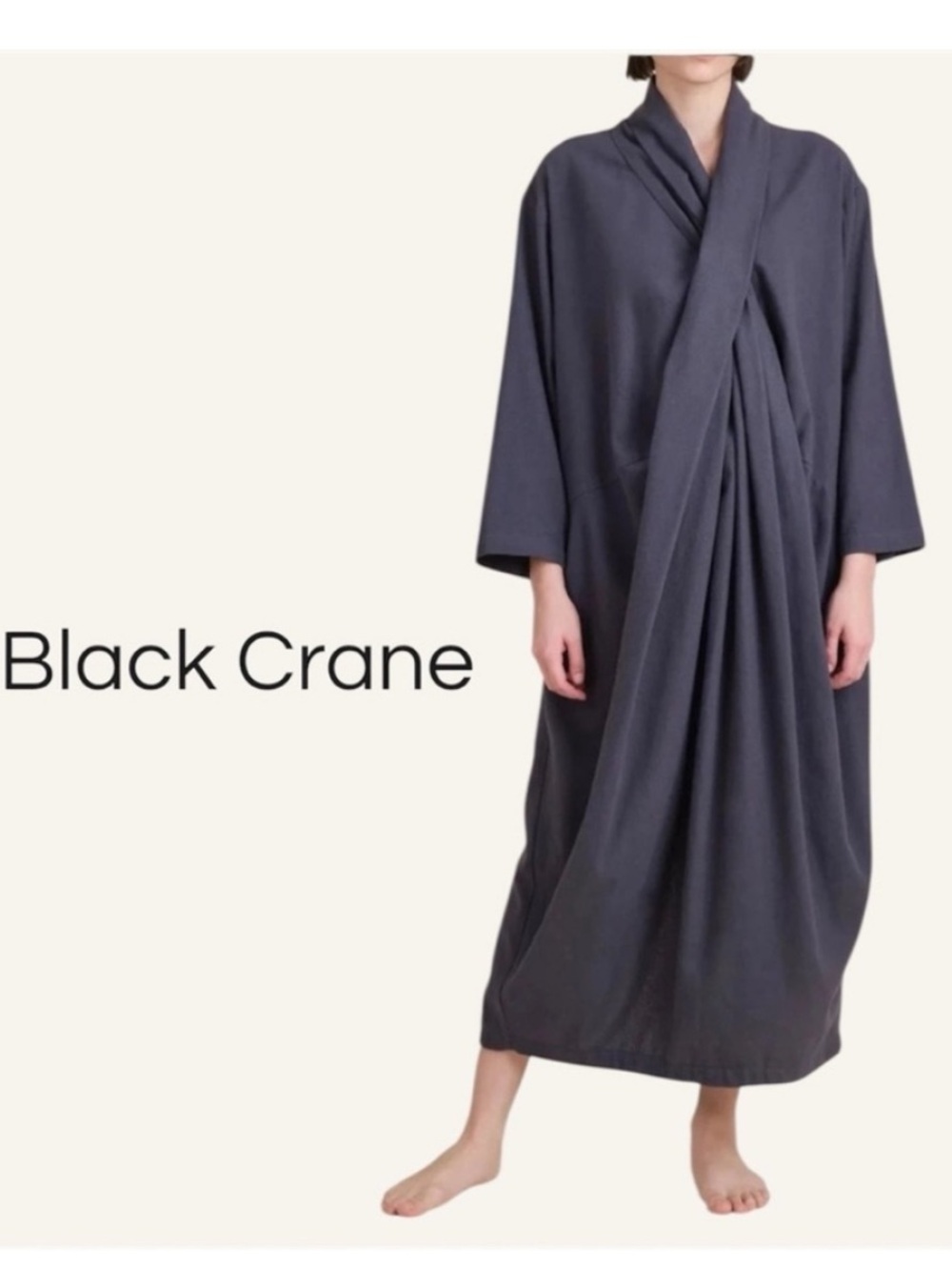 BLACK CRANE Crossed and Front Pockets Dress Midnight
Charcoal 100% Cotton Sz M